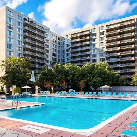 Elegant Apartment W Views At Crystal City Arlington Eksteriør billede